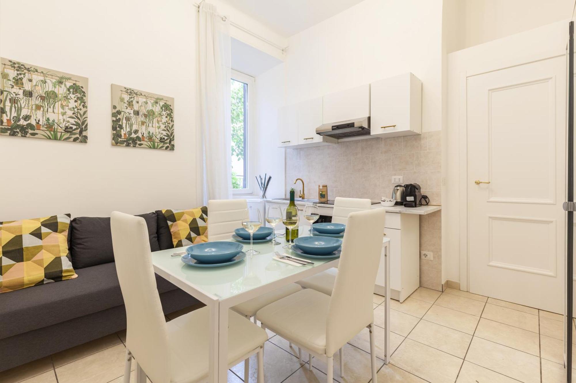 Apartamento Hostly-michelangelo Cloister Suite-center Of Roma